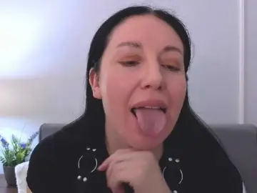 MiaFoxy  live sex cam