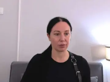 MiaFoxy  live sex cam
