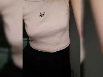 Naechka  live sex cam
