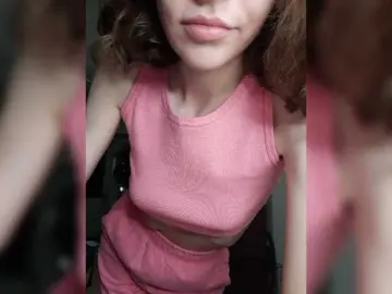 Naechka  live sex cam