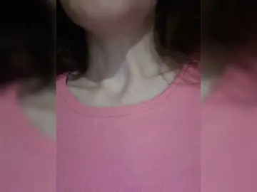 Naechka  live sex cam