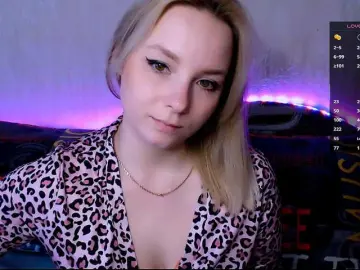 ORNELLAMUTTY  live sex cam