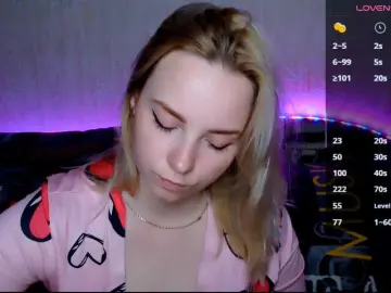 ORNELLAMUTTY  live sex cam