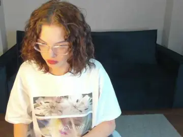 Wullwet-rav  live sex cam