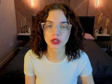 Wullwet-rav  live sex cam