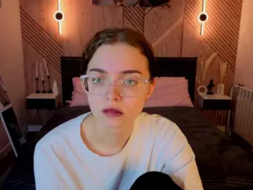Wullwet-rav  live sex cam