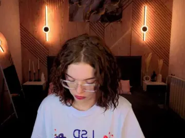 Wullwet-rav  live sex cam