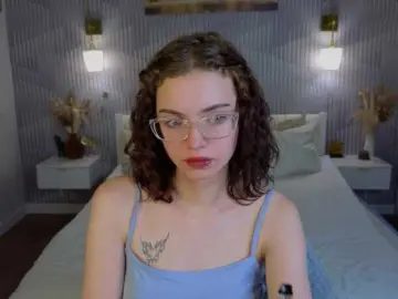 Wullwet-rav  live sex cam