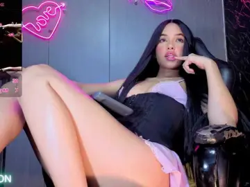 Amgeline  live sex cam