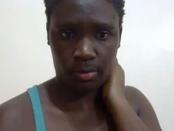 Pretty-lioness  live sex cam