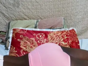 Pretty-lioness  live sex cam