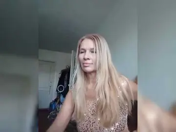 Victoria71  live sex cam