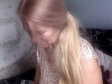 Victoria71  live sex cam