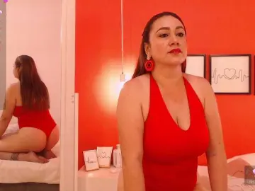 AriaaStar  live sex cam