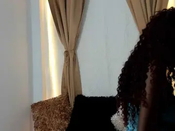 EbonyCoWorker  live sex cam