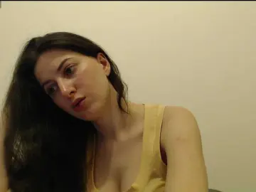 Hot-lina  live sex cam