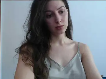 Hot-lina  live sex cam