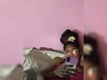 Kiarichikito1  live sex cam