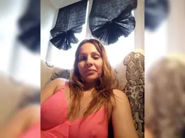 Klybnichca  live sex cam