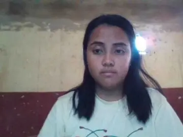 SunsetMonica  live sex cam