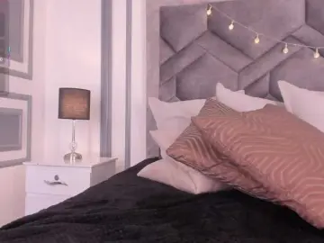 TahliaMoreau  live sex cam