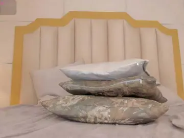 TahliaMoreau  live sex cam