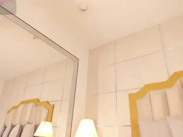 TahliaMoreau  live sex cam