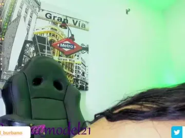 Crystal-burbano  live sex cam