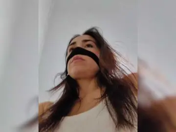 MissReborn  live sex cam