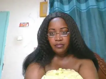 Peacekhloe  live sex cam