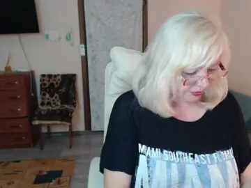 BarbaraBlondy  live sex cam