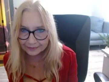 BlondeSofia  live sex cam