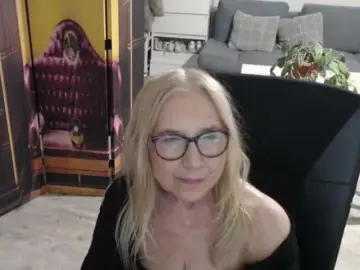 BlondeSofia  live sex cam