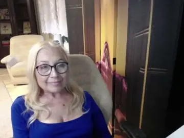 BlondeSofia  live sex cam