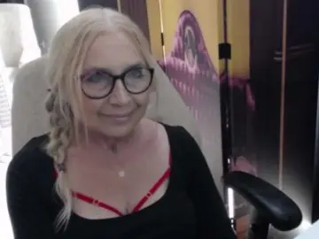 BlondeSofia  live sex cam
