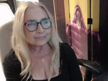 BlondeSofia  live sex cam