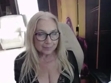 BlondeSofia  live sex cam