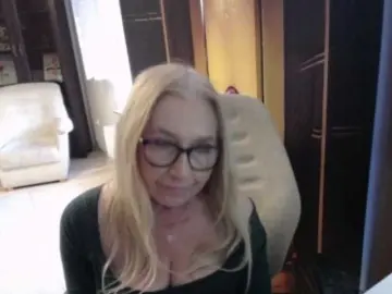BlondeSofia  live sex cam