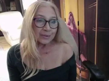 BlondeSofia  live sex cam