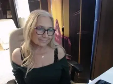 BlondeSofia  live sex cam