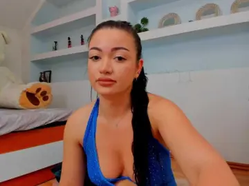 JuicyJulie  live sex cam