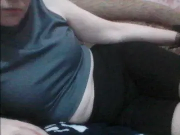 LadyNORA  live sex cam