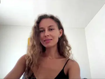 PolinaMayner  live sex cam