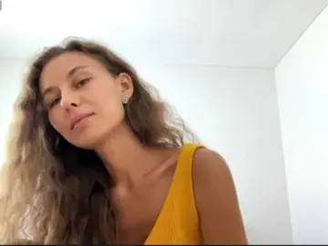 PolinaMayner  live sex cam