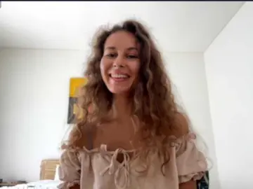 PolinaMayner  live sex cam