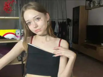 ValeriaHova  live sex cam