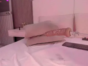 Annie-clarkson  live sex cam