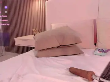 Annie-clarkson  live sex cam