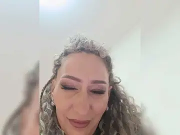 Noka1982  live sex cam