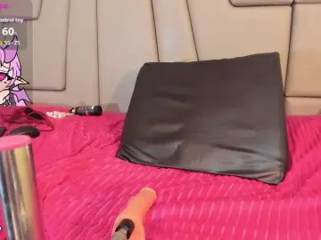 Sowyvenus  live sex cam